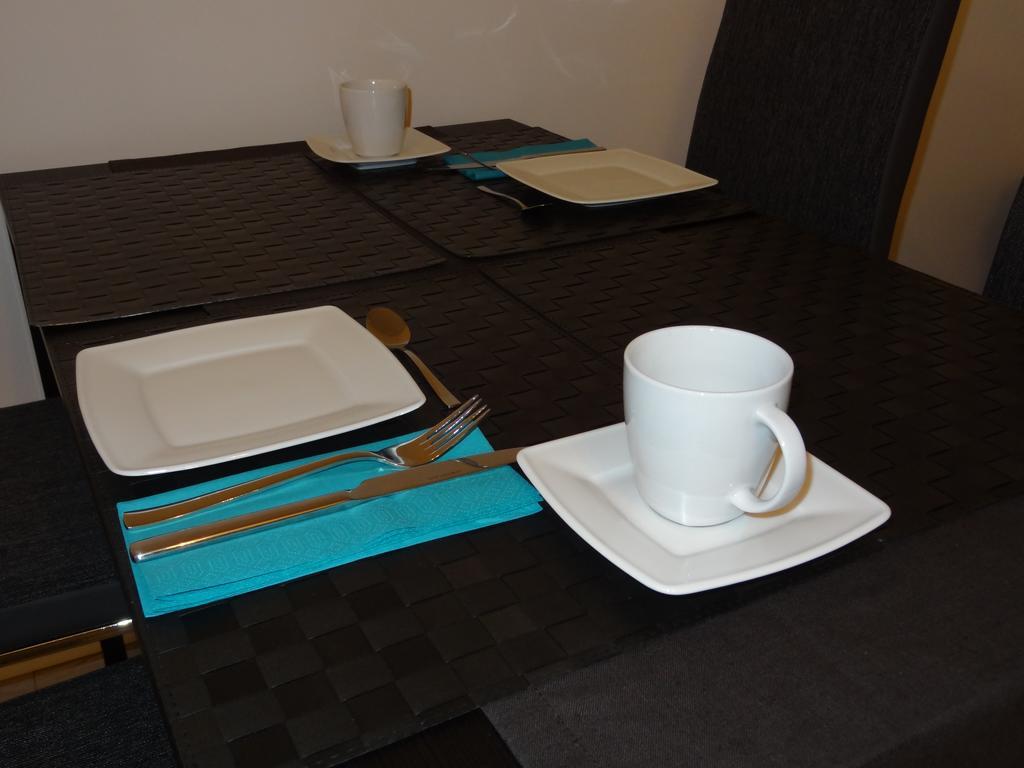Studio Poz Apartment